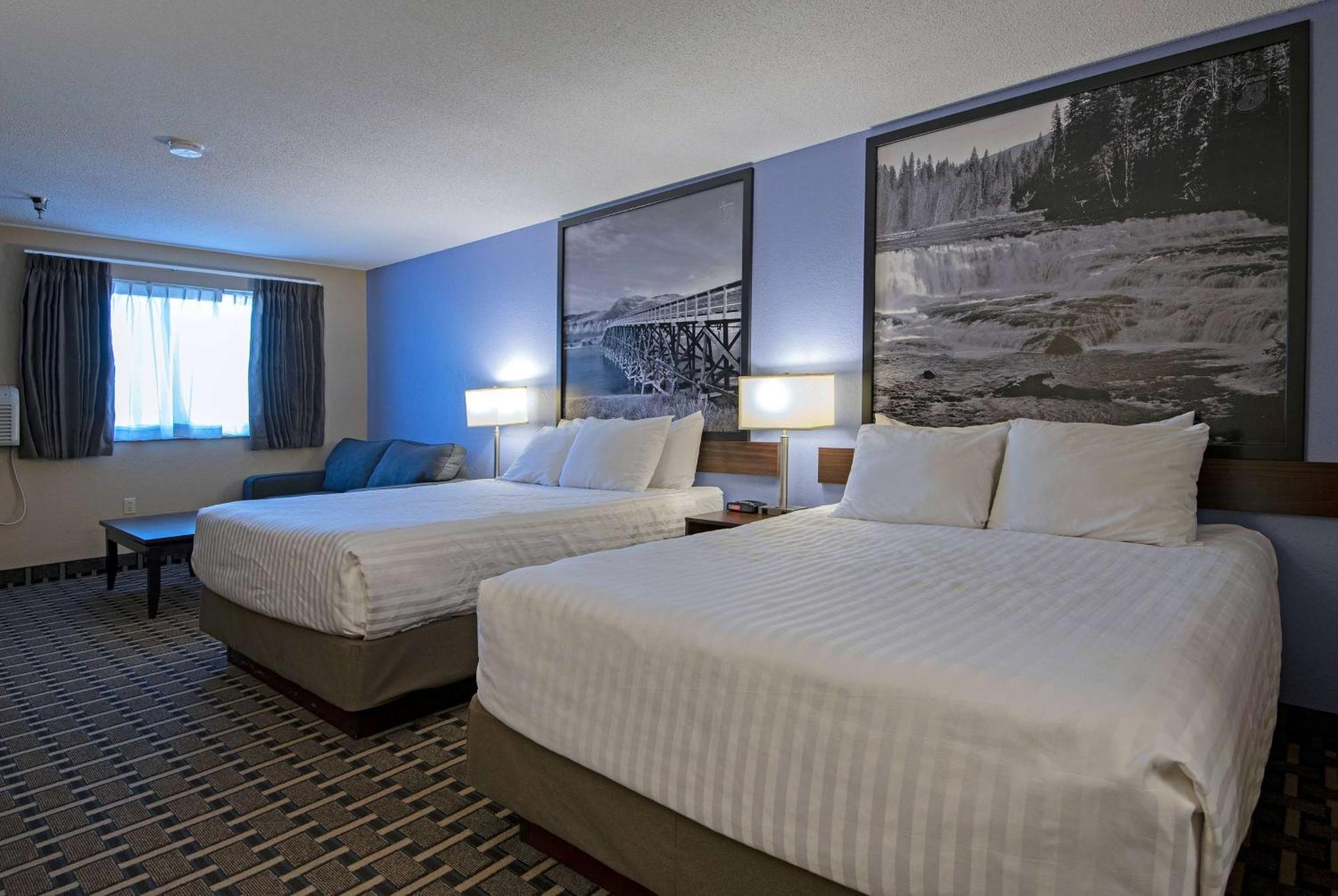 Super 8 By Wyndham Kamloops On The Hill Hotel Exterior photo